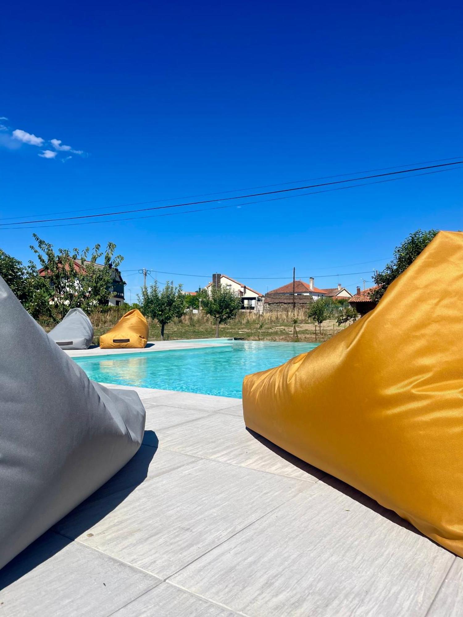 Turismo E Alojamento Dos Lagos Do Sabor - Piscina & Spa Meirinhos Bagian luar foto